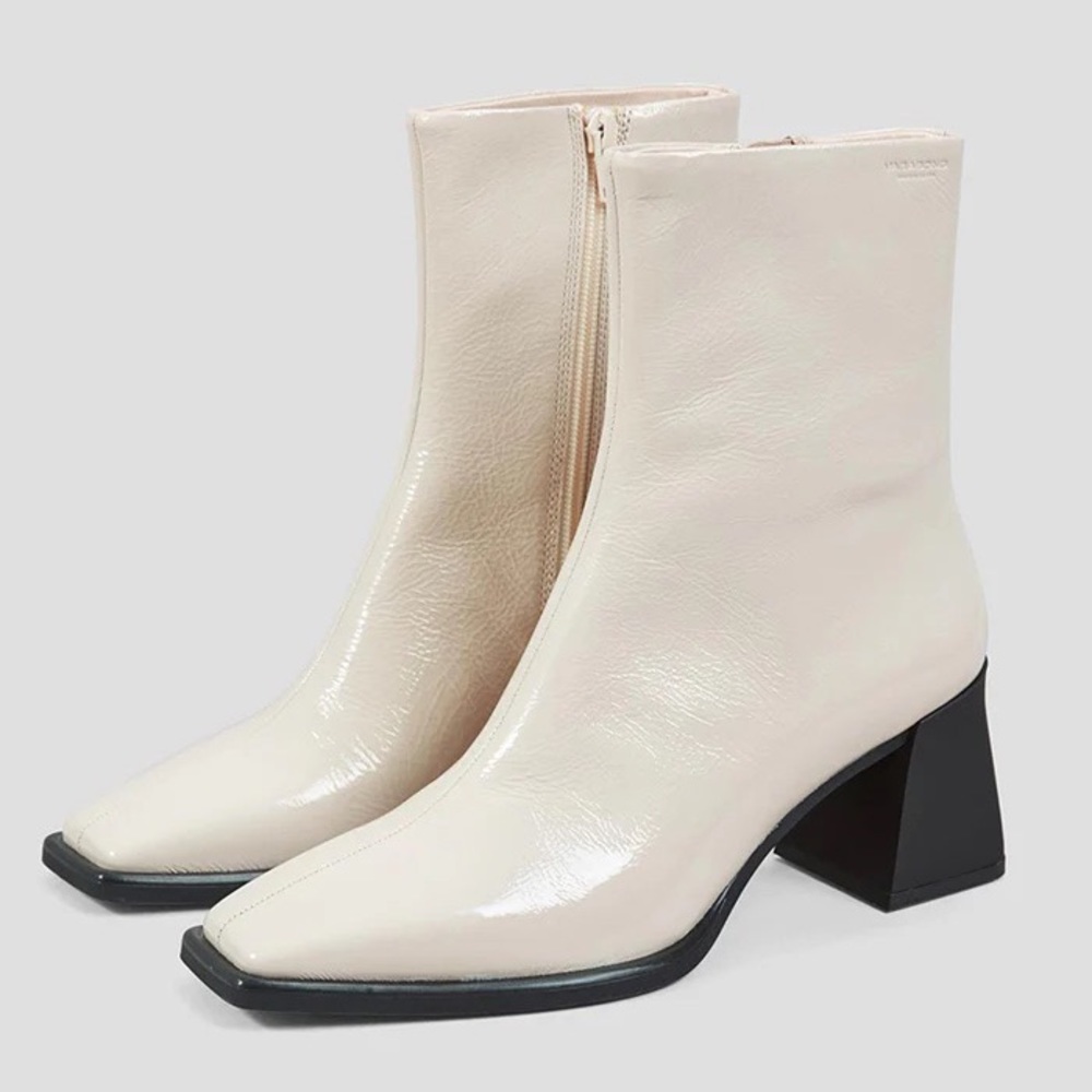 Vagabond Hedda Plaster square toe cream patent leather heel boot